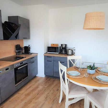 Pb Ferienwohnungen - Fewo 5 - Stilvoll Eingerichtetes Studio Im Herzen Senftenbergs Exterior foto